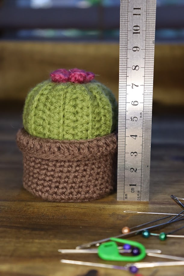 Crochet Cactus Pin Cushion