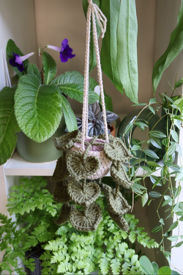 Crochet Dark Green Heart Leaf Plant