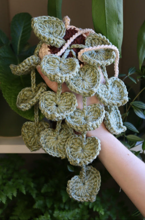 Double Strand Crochet Heart Leaf Plant