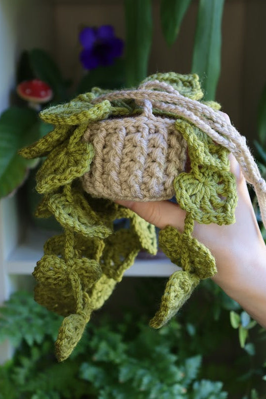 Crochet Green Hanging Plant