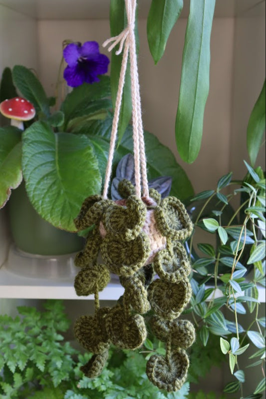 Crochet Dark Green Heart Leaf Plant
